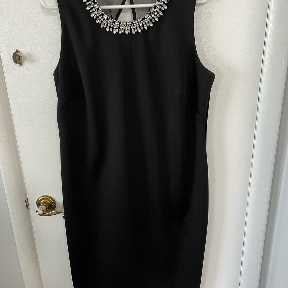 BLACK FRIDAY SALE 🖤🖤🖤 The Little Black Dress for the holidays.